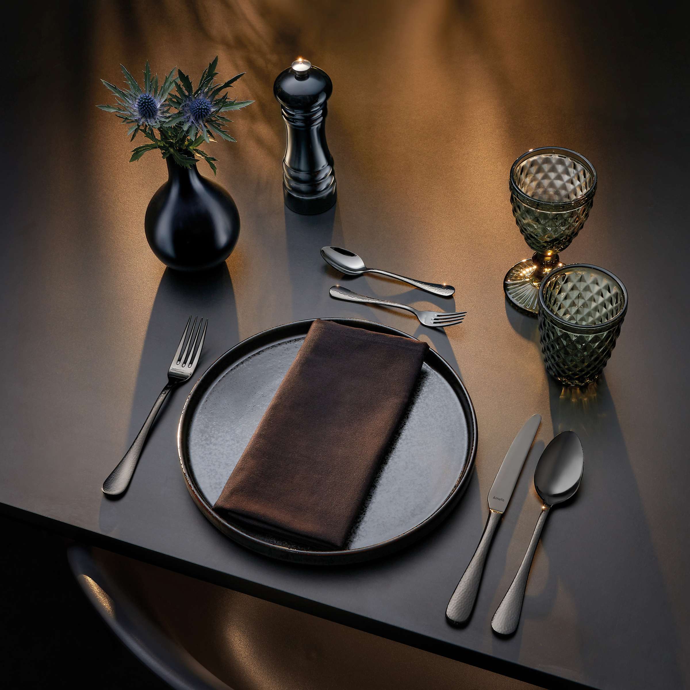 SIERRA Cutlery Set 24-pieces PVD black